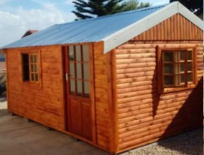 The Log Cabin Wood Half Round